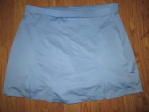 Womens ADIDAS CLIMACOOL athletic golf skort skirt w/ built n spandex shorts 12 - Picture 1 of 1