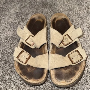 Birkenstock 230 Size 36 (US 5-5.5) Arizona Leather 2 Strap Brown Suede Sandals - Picture 1 of 7