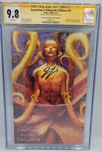 Something is killing the children #16 CGC SS 9.8 Signed James Tynion - Picture 1 of 2