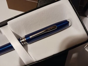 CROSS CLASSIC BLUE WINE AND POLISHED CHROME BALLPOINT PEN COLLEDGE STUDENT GIFT - Picture 1 of 5