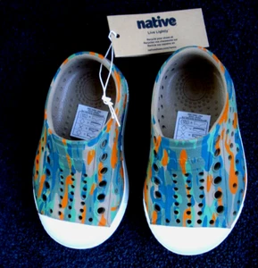 Native Toddler Shoes Flax Tan Jefferson Sugarlite Print Size 4 NEW - Picture 1 of 5