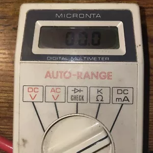 Multímetro digital MICRONTA RadioShack modelo funcionando 22-188 - Imagen 1 de 6