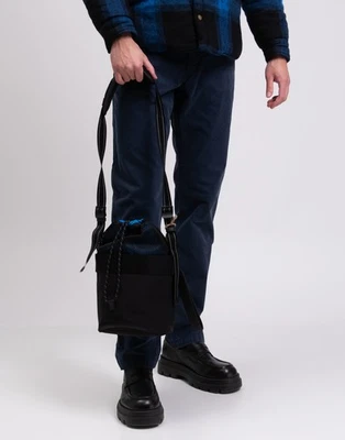 RRP€1190 BOTTEGA VENETA Crossbody Bucket Bag Logo Removable Drawstring Pouch - Image 1 of 4