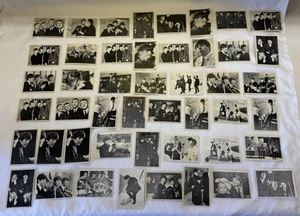 LOT OF 47 TOPPS T.C.G. BEATLES 2nd SERIES TRADING CARDS UNGRADED - Picture 1 of 8