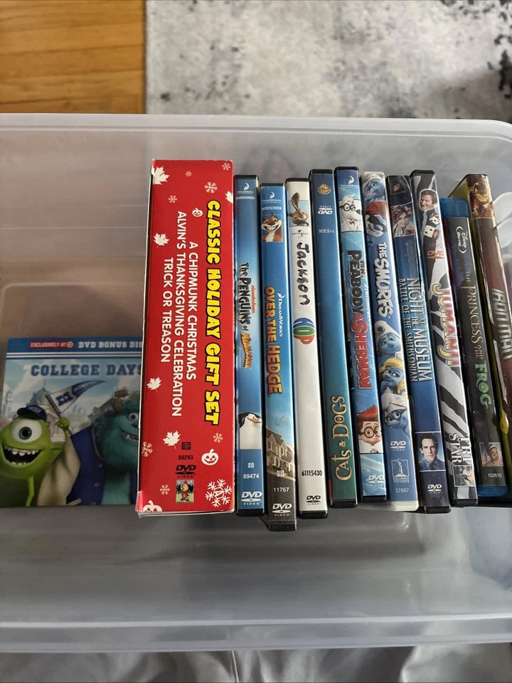 DVD Children’s Lot of 13 Family Movies Disney Kids Movies Sets And Parts Of Set - Image 1 of 4