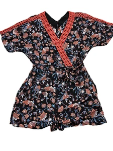 Feather Bone Anthropologie Romper Womens Small Black Flowers Boho Casual - Picture 1 of 10