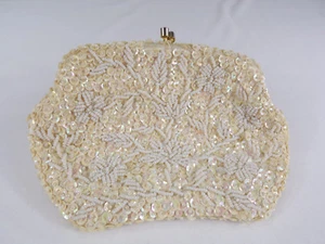 Vintage Cream White Beaded Clutch Hong Kong Clasp Close Serpentine Metal Chain - Picture 1 of 9