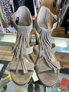 Sole Society 7 Delilah Taupe Fransen Rind Wildleder (C7) - Bild 1 von 5