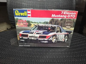 Revell 7/eleven Ford Mustang GTO Modellbausatz #7153 offene Box, versiegelte Tasche KOSTENLOSER VERSAND - Bild 1 von 12