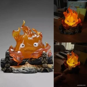 Creativity Calcifer Figur LED Nachtlicht Anime Howl's Moving Castle Flamme Spielzeug - Bild 1 von 11
