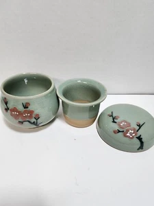 Vintage koreanisches Celadon Steinzeug Tee-Ei steiler Blumenmuster 3 Stück - Bild 1 von 10