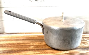 Vintage Magnalite Professional GHC 3 Quart Sauce Pan Pot w/ Lid Rubber Handle - Picture 1 of 12