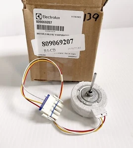 809069207 Electrolux Frigidaire Refrigerator Evaporator Fan Motor New OEM - Picture 1 of 4