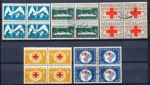 NEDERLAND GESTEMPELD BLOK van 4 - - RODE KRUISZEGELS 1957 Hk154 - Imagen 1 de 1