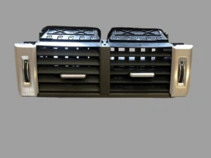 Range Rover Evoque 12-17 OEM Center Dashboard Air Vent Assembly BJ32-014L21-AB - Picture 1 of 2