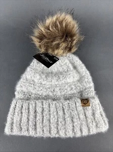 D&Y Womens KNIT WINTER HAT BEANIE with Faux Fur Pom Pom- White - Picture 1 of 3