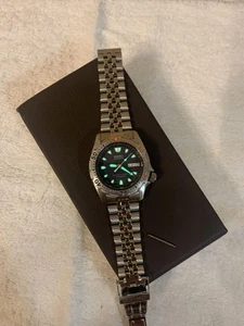 Seiko skx005j 200m Diver Uomo Automatico Tondo Argento Analogico Argento - Foto 1 di 7