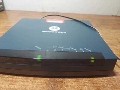Router inalámbrico Motorola 3347-02-1022 módem DSL 4 puertos Foto 1 de 4