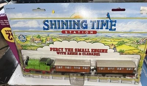 Motor pequeño ERTL Percy con Annie & Clarabel Thomas Friends Diecast Shining 1992 - Imagen 1 de 3