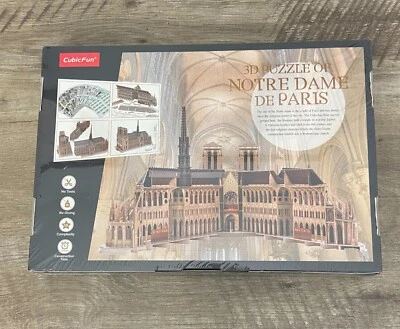 CubicFun 3D Puzzle of Notre Dame de Paris. Moveable Walls to View Interiors.  - Image 1 of 2