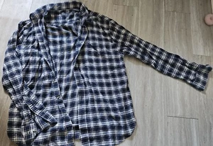 Pacific Crest Men’s Flannel Button Down Size L. Navy Blue - Picture 1 of 8