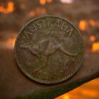 Vintage 1961 Australia Bronze One Penny Elizabeth Ii “Dot After Penny” Variety