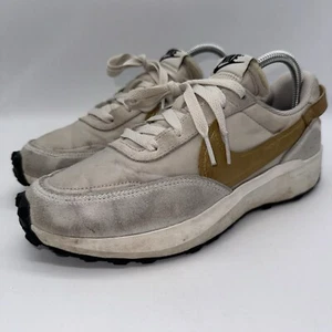 Nike Waffle Debut FD0555-100 marrón claro orewood metálico dorado para mujer talla 8,5” - Imagen 1 de 14