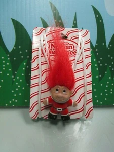 WEIHNACHTEN WEIHNACHTSMANN KETTE #) - 2" DAM Norfin Troll - NEU AUF KARTE mit MÄNGELN - selten - Bild 1 von 7