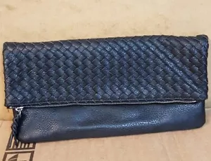 New Look Women's Patent Leather Black Clutch/ Handbag One Size  (B4 - Picture 1 of 3
