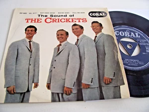 "The Sound Of The Crickets" EP Ex\Ex Coral FEP 2003 tri-centre from 1958 - Picture 1 of 2