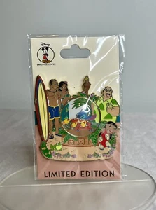 Disney Employee Center DEC Schneekugel Pin Serie LE 250 Lilo und Stitch - Bild 1 von 4