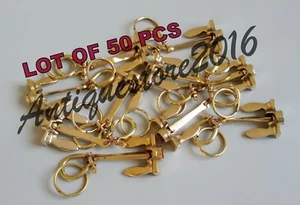 Lotto di 50 portachiavi antichi in ottone massiccio ancoraggio fatti a mano nuovi decori articolo regalo - Foto 1 di 6