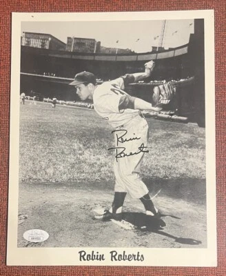 Robin Roberts Autographed 8X10 B&W Photo HOF Philadelphia Phillies JSA COA - Image 1 of 2