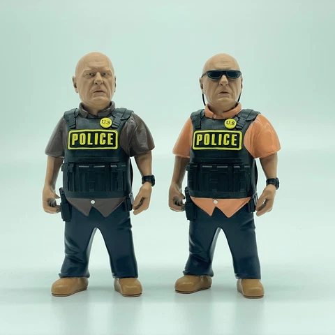 Cartoon Style Breaking Bad Action Figures Hank Resin Model Miniature Figurines Cover