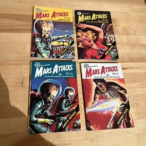 Mars Attacks Mini Pocket Comic Books Volume #1, #2, #3, #4 Topps 1988 - Picture 1 of 6