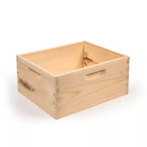 Beekeeping Beehive 10 Frame Deep Assembled Honey Bee Super or Brood Box - Picture 1 of 6
