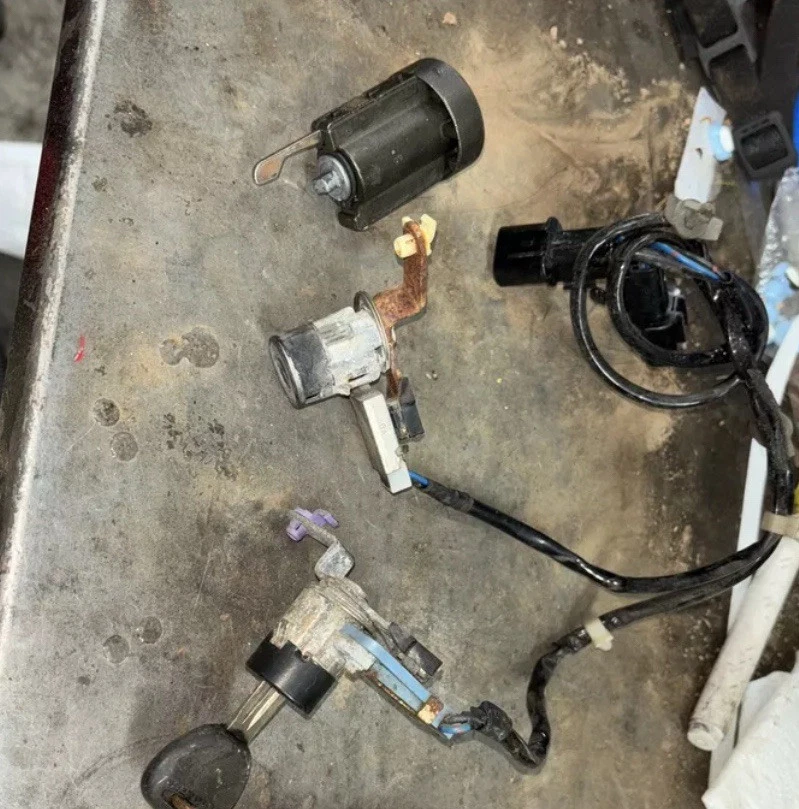 Cerraduras de encendido para puerta Mitsubishi 3000gt Dodge vasos 1 IGN 2 puertas con llave Foto 1 de 1