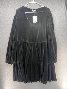 NWT Tinsel Womens Dress Black Size 2X V-Neck Long Sleeve Polyester Elastic Short - Picture 1 of 10