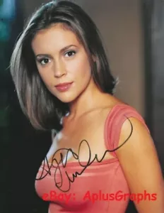 ALYSSA MILANO... Phoebe Halliwell Charmed - FIRMATO - Foto 1 di 1