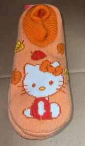 WOMENS HELLO KITTY SLIPPER SOCKS FALL LEAFS orange SIZE 4-10 NEW - Picture 1 of 1