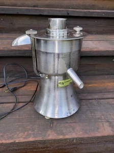 Spremiagrumi Elettrico Vintage Healthmaster Centrifugo SS RYP Mfg Serie 4 Funzionante - Foto 1 di 3