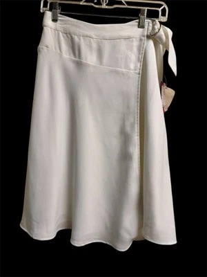 Falda envolvente blanca Vince Camuto 6P nueva con etiquetas | longitud midi | precio de venta sugerido por el fabricante $109  Foto 1 de 4