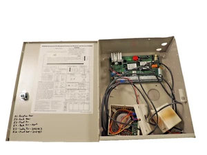 DSC MAXSYS PC4020 Power Series Fire/Burglary and Access Control - Picture 1 of 4