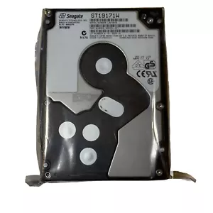 Seagate Barracuda ST19171W / 9E003-001 9.1GB 7.2K 68-Pin 3.5" SCSI Hard Drive - Picture 1 of 5
