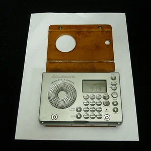 Grundig YB-P 2000 Odbiornik światowy Radio AM FM MW SW1 Porsche działa dobrze - Zdjęcie 1 z 10