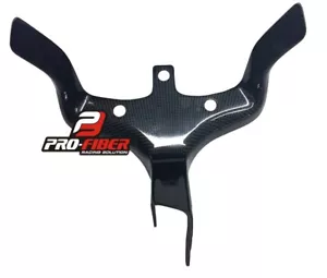 09-14 YAMAHA YZF R1 STAFFA CARENATURA CARBONIO SUPPORTO SOGGIORNO SUPERIORE 2009-2014 - Foto 1 di 3