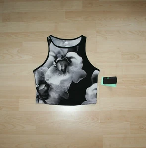 BNWT FOREVER 21 Sexy Cropped Vest Top Black Floral Pixel Pattern Sz S UK 8-10 - Picture 1 of 9