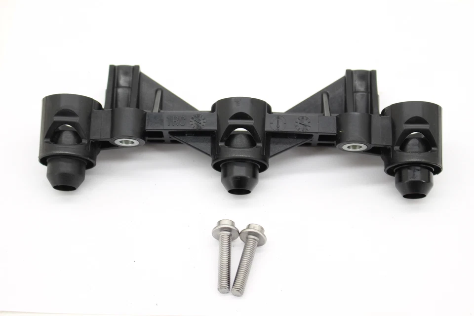 2015 YAMAHA FZ09 FUEL INJECTOR ADAPTER HOSE GAS LINE TUBE PIPE 1RC-12572-00-00 Foto 1 de 4