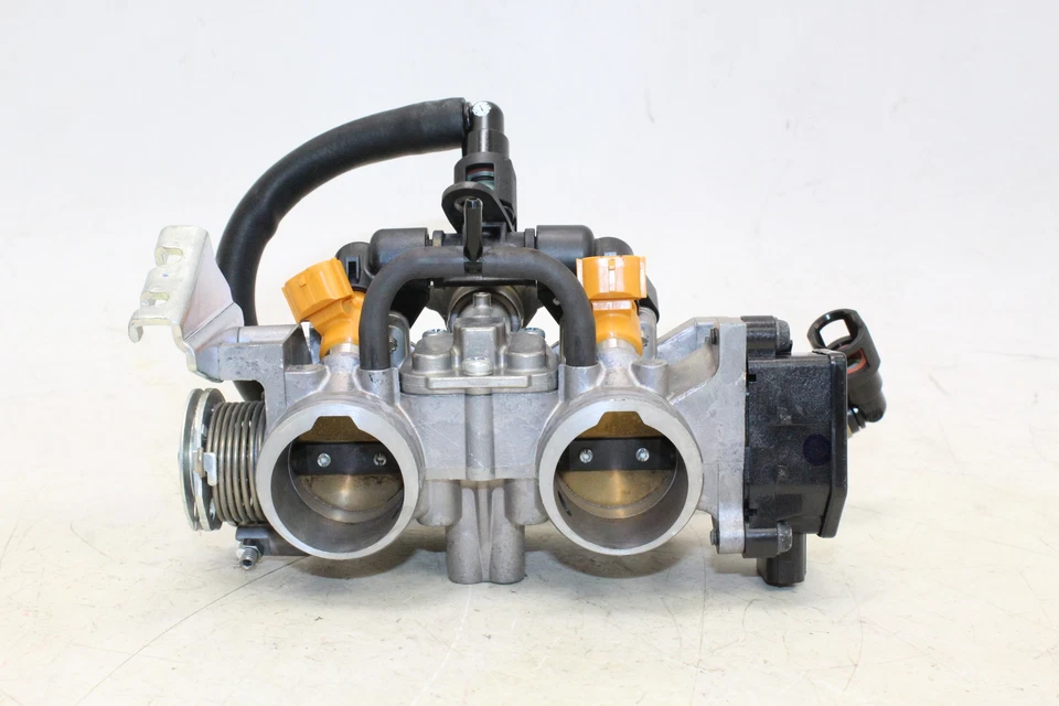 2015 Honda Cbr500r Main Fuel Injectors / Throttle Bodies - Imagem 1 de 4