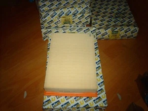  Air filter for Ford Escort Orion inc Van 1.3 1.4 1.6 1.8 2.0 1.8D 1990 - 2002 - Picture 1 of 1